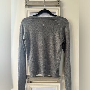 Lululemon grey workout long sleeve